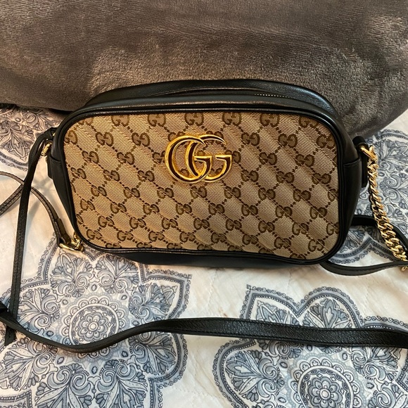 100% Authentic GUCCI Monogram GG Marmont Chain Bag - Picture 2 of 16